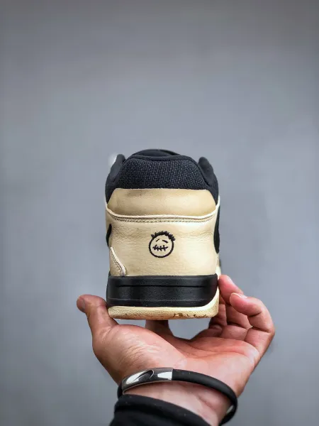 Nike x Travis Scott Air Jordan 1 Low OG 'Cactus Jack' Beige Sneakers - 8