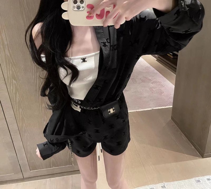 Louis Vuitton belt bag