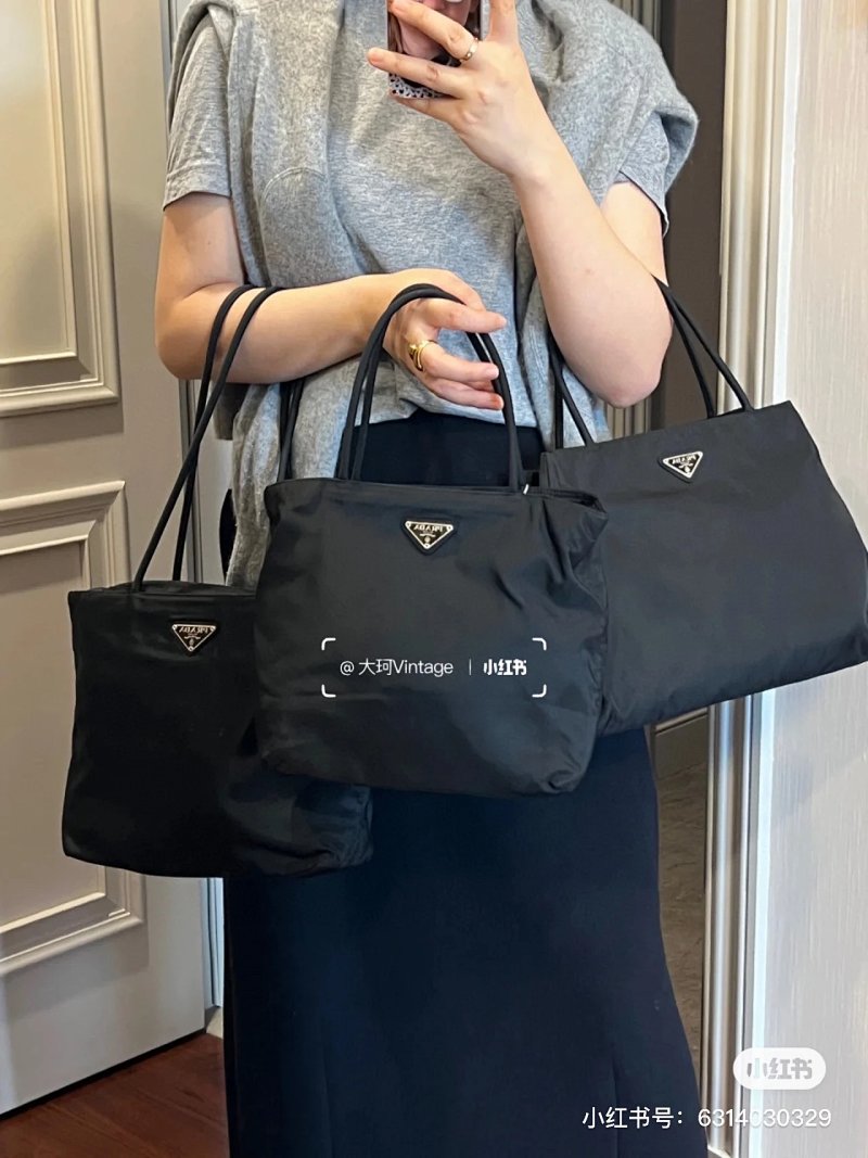 Prada Prd Vintage