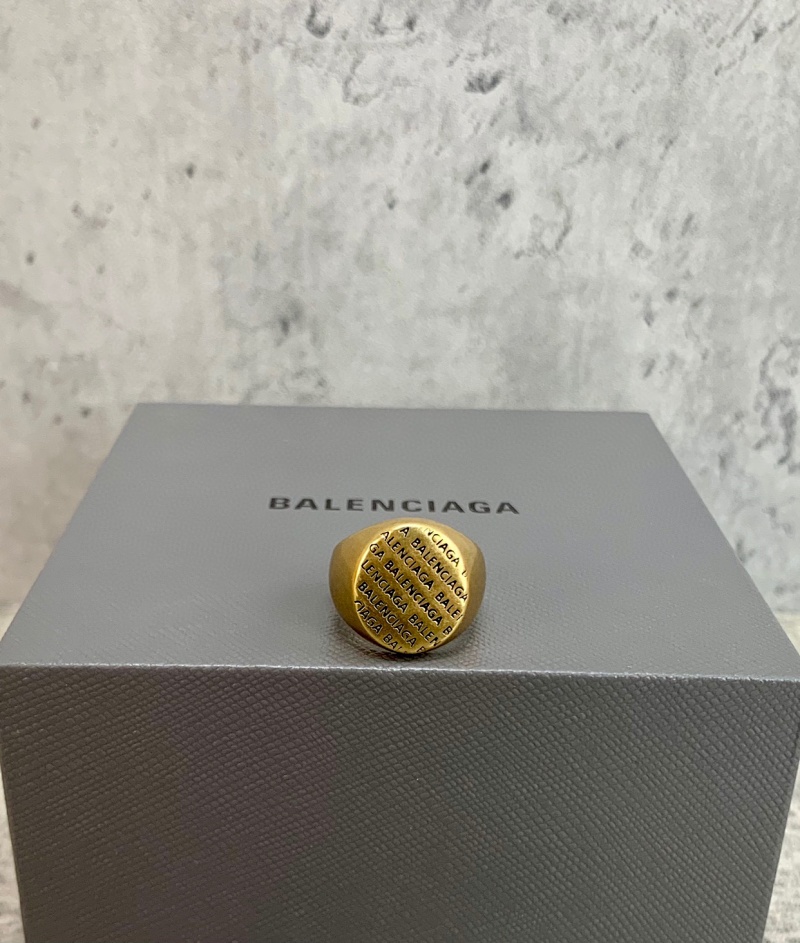 Ring from Kk