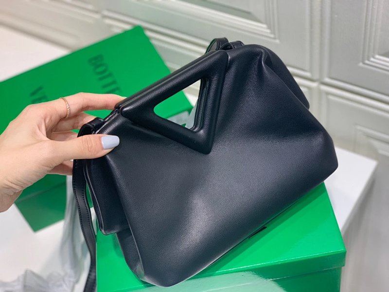 Bottega Veneta Bv The Triangle 20 17 5