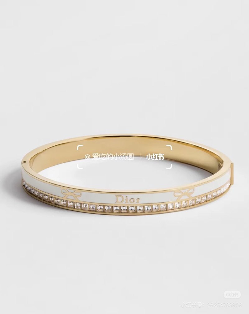 Bracelet from Kk