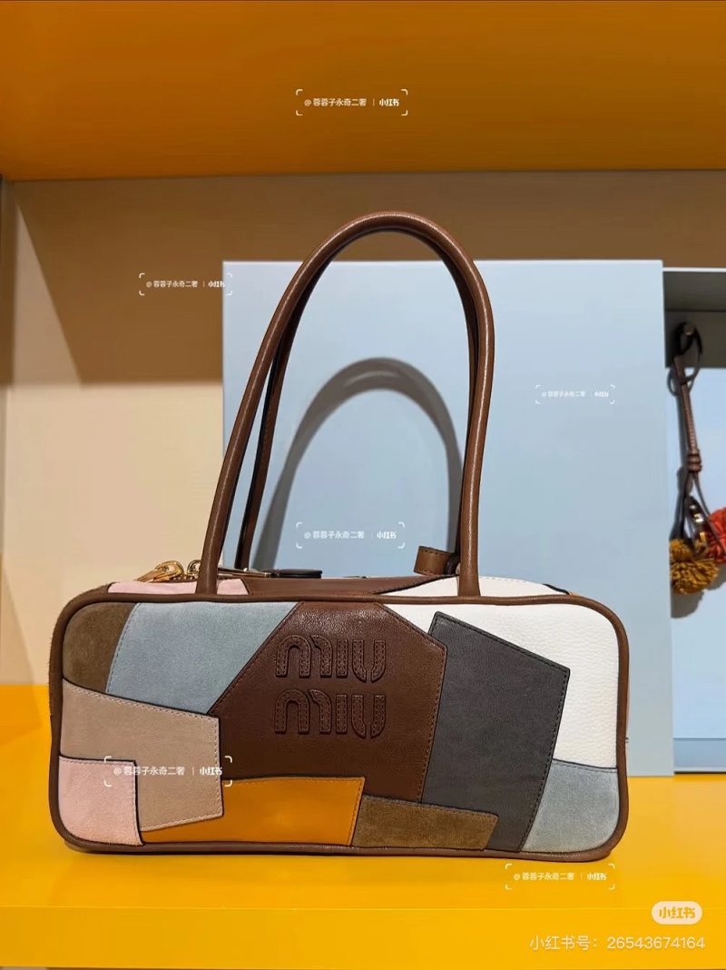 Miumiu 26ss Size 28 15cm