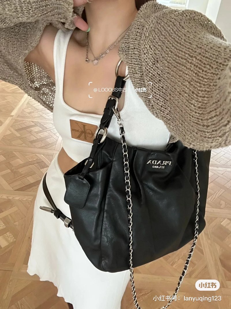 Prad Prd Vintage Tote Size 23 35 20