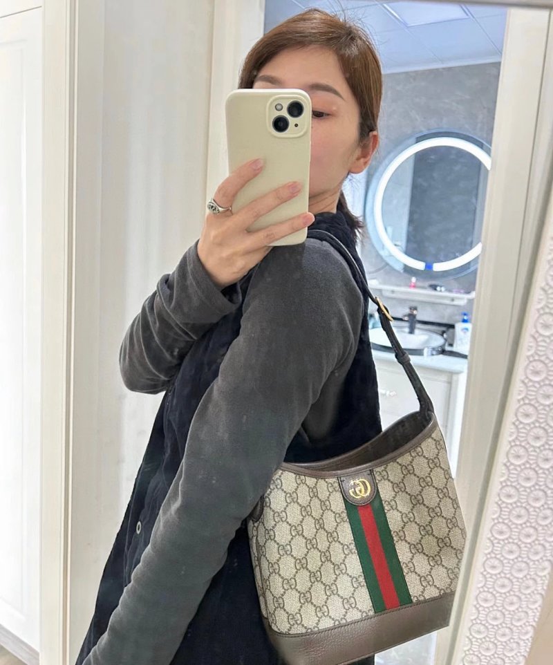 Louis Vuitton shoulder bag