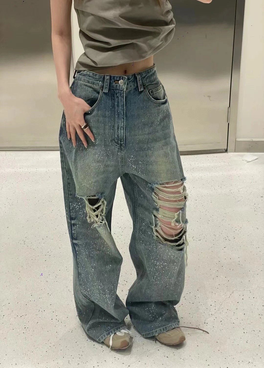 Distressed Wide-Leg Denim Jean