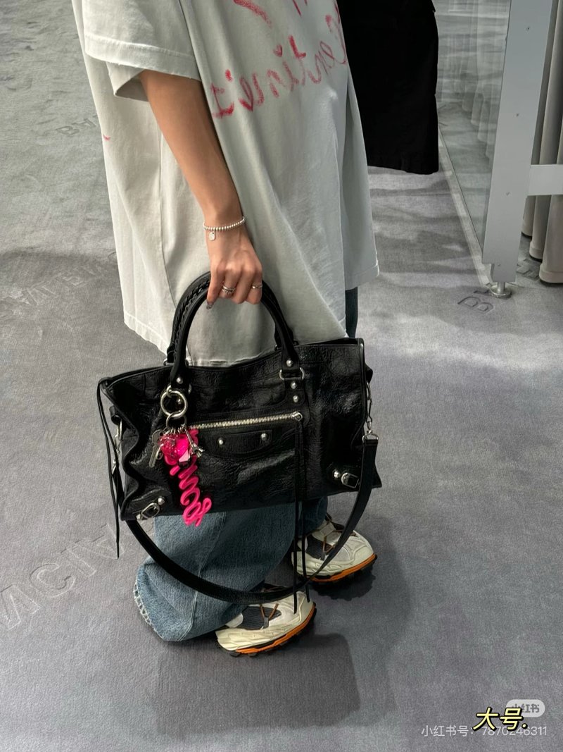 Balenciaga Blcg Le City Size 38 24cm