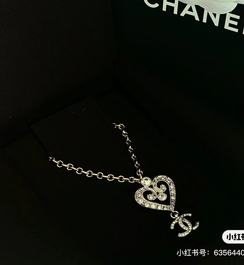 Necklace from Kk