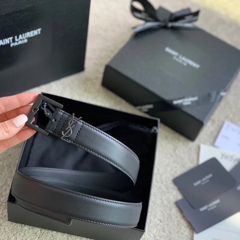 Saint Laurent Cassandre Leather Belt