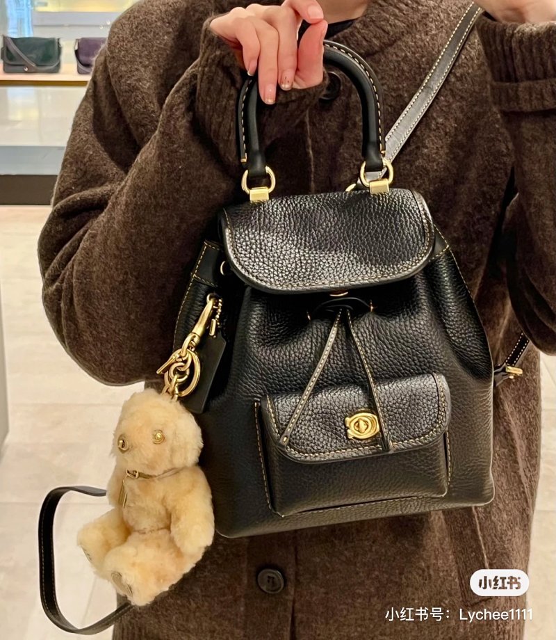 Coach Riya 21.5 23 12