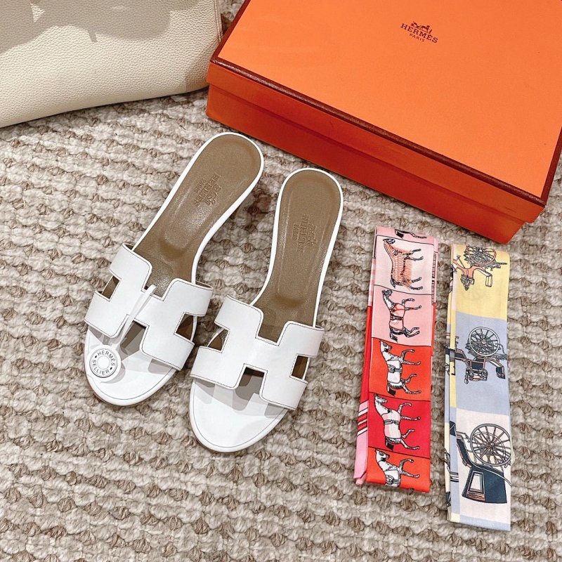 Hermès sandals