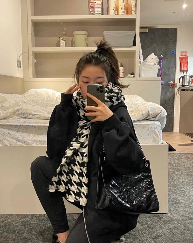 Niki Tote