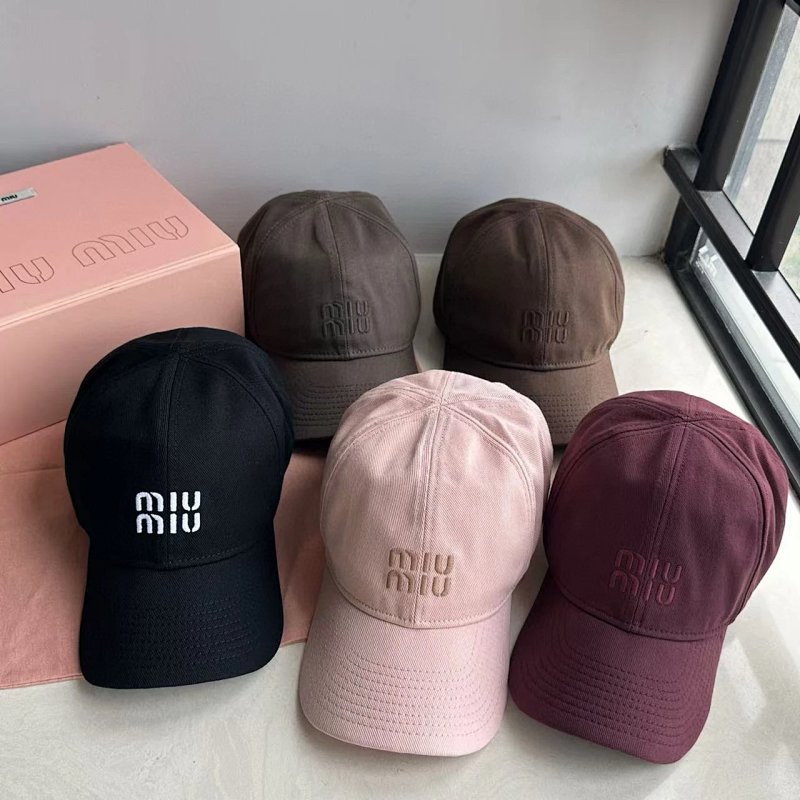 Miu Miu hat