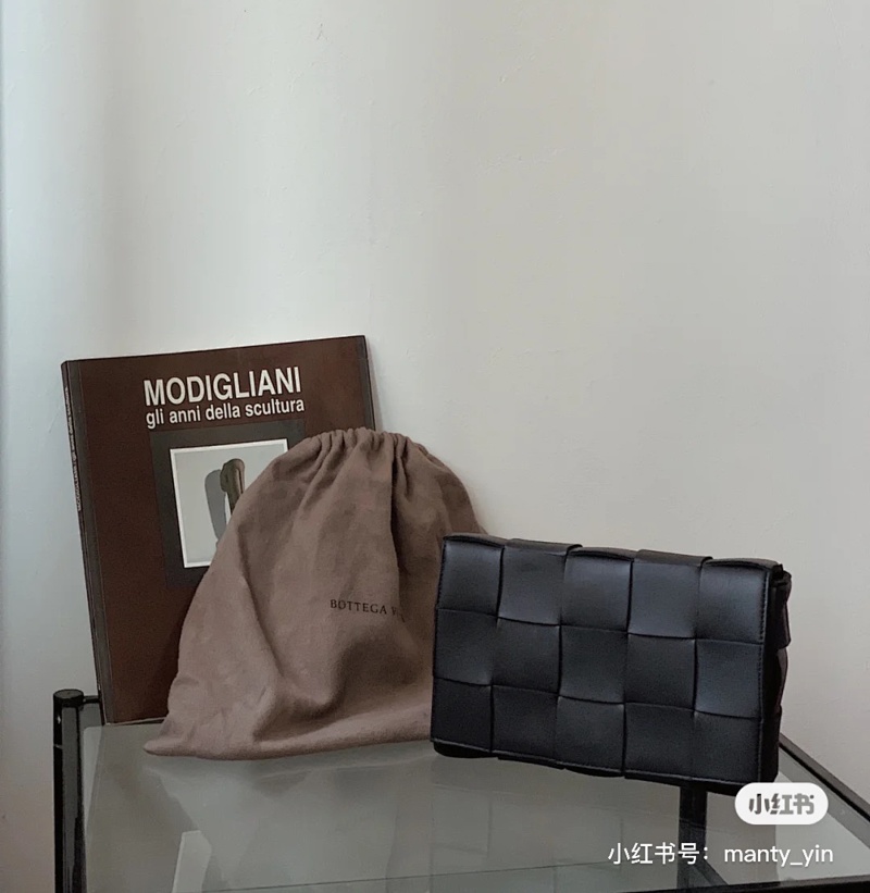 Crossbody bag from Kk