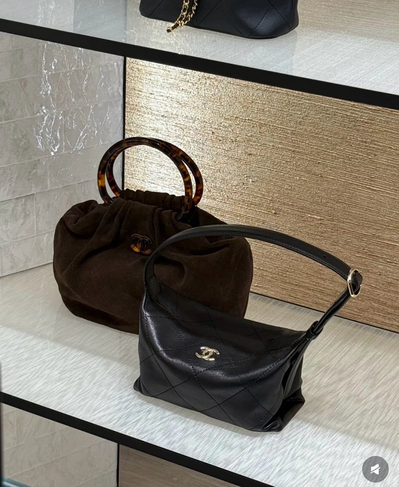 26p Jennie Hobo
