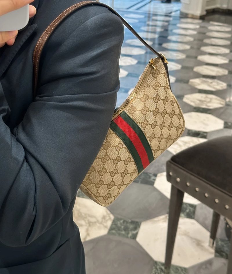 Louis Vuitton shoulder bag