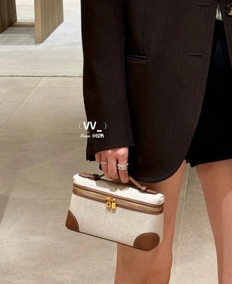 Crossbody bag from Kk