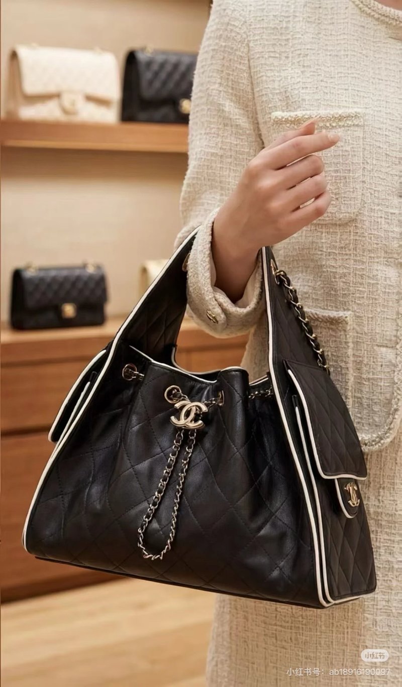 Shoulder bag from Kk