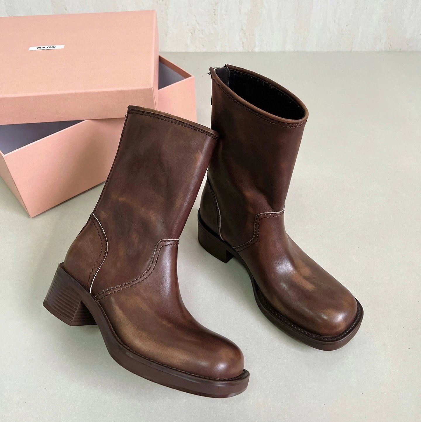 Miu Miu Chelsea Boots [2 style