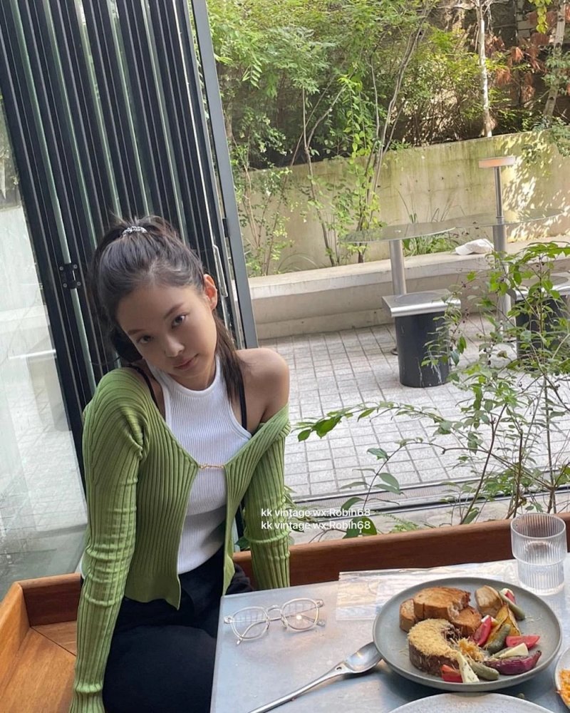 Jennie Jacquemus 21