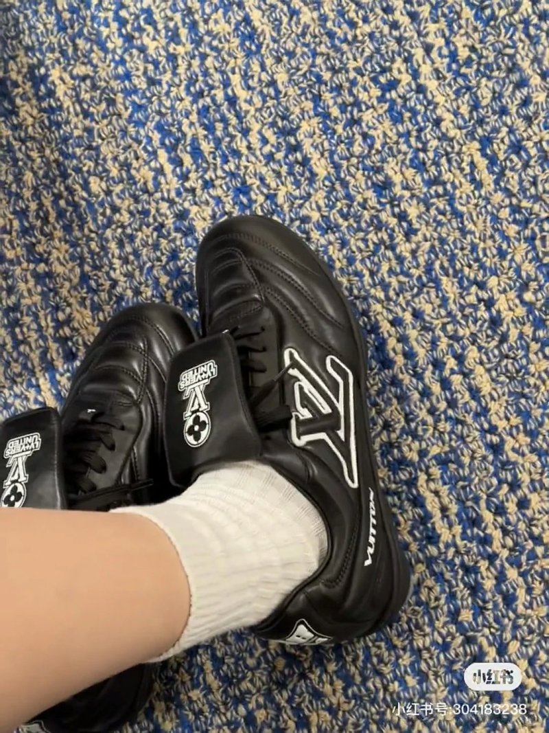 Sneakers from Kk