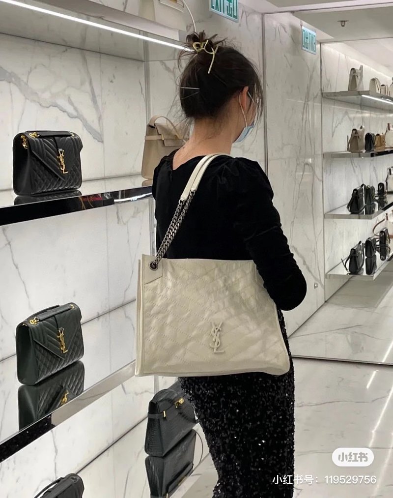 Niki Tote