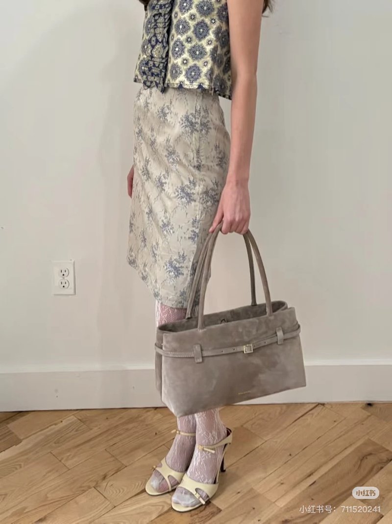 Ins Manu Atelier25 Therow