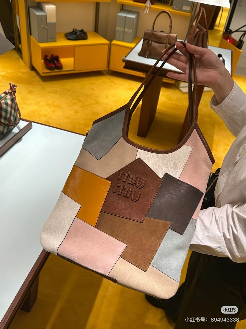 Miumiu Ivy Tote