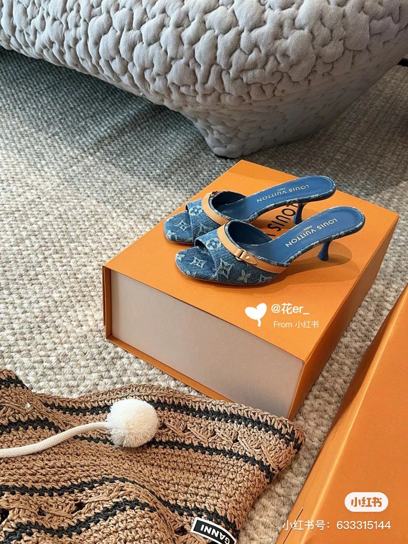 Louis Vuitton slides