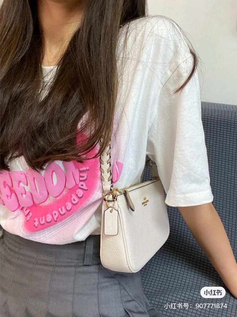Coach shoulder bag