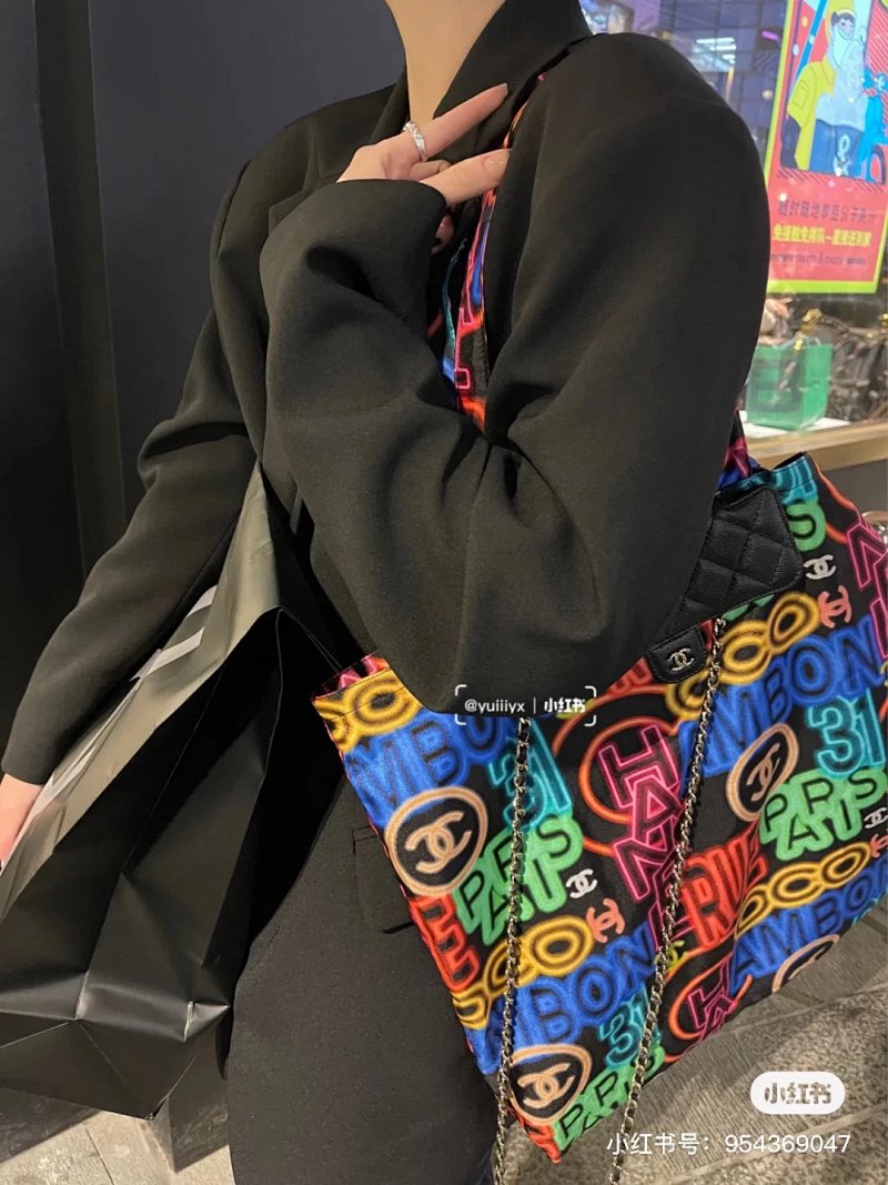 C Neintage21 Tote 40 42