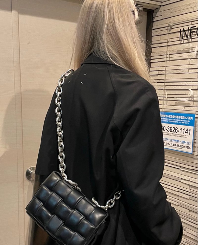 Bottega Veneta BV 26 18 8cm