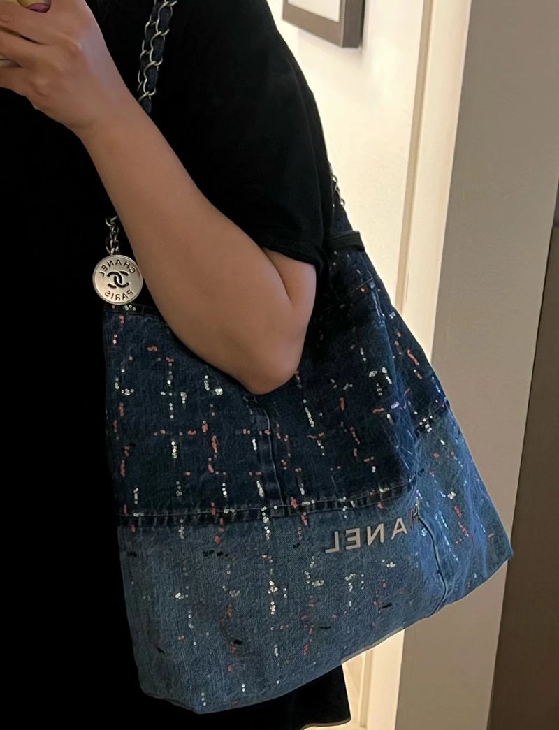 Shopping bag from Kk