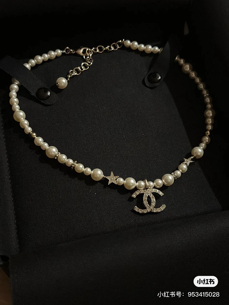 Necklace from Kk