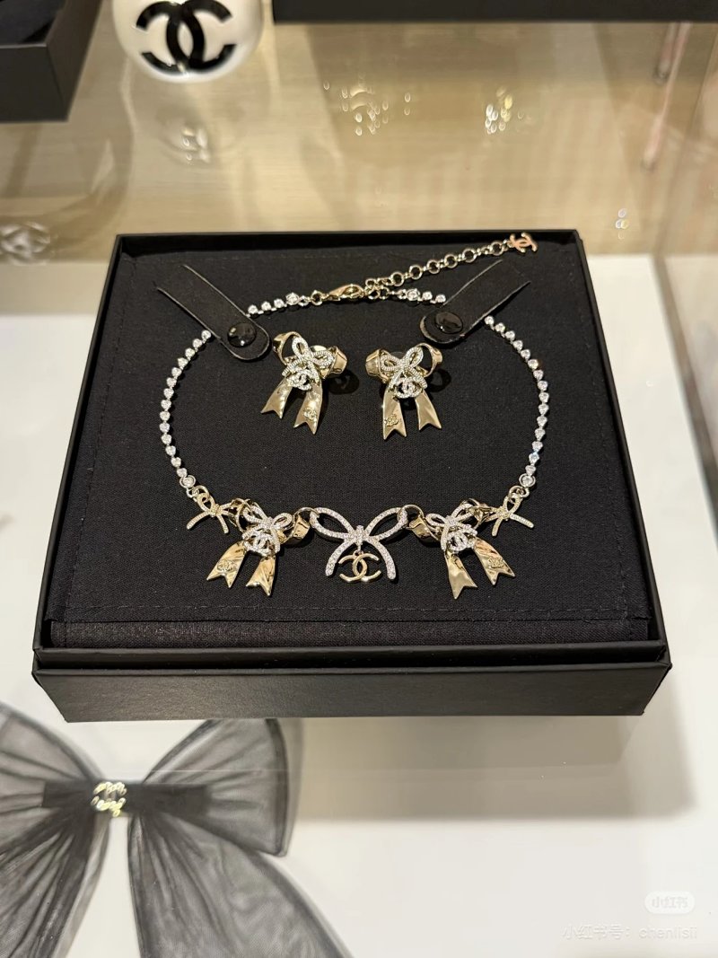 Necklace from Kk