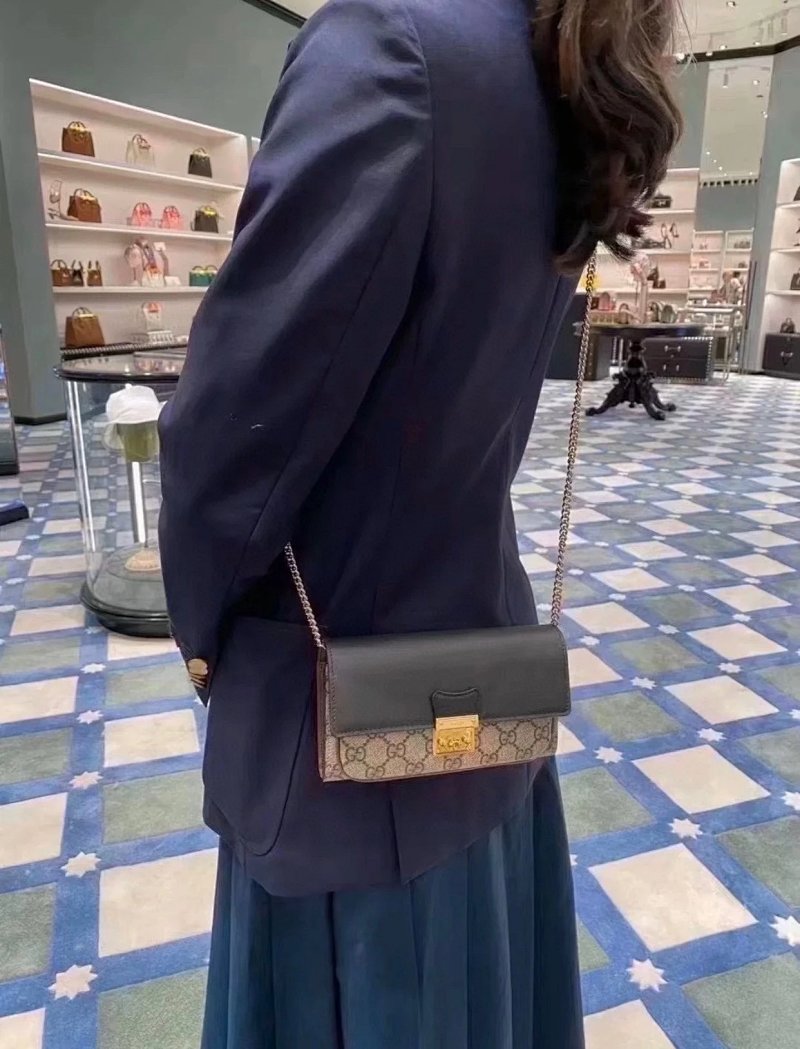 Gucc1 Padlock 𝙥𝙖𝙙𝙡𝙤𝙘𝙠 Ugg