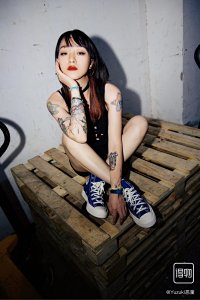Converse x Comme Des Garcons — seller photo 7
