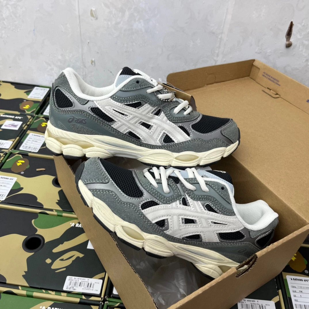 1203A383-002 Grey Green