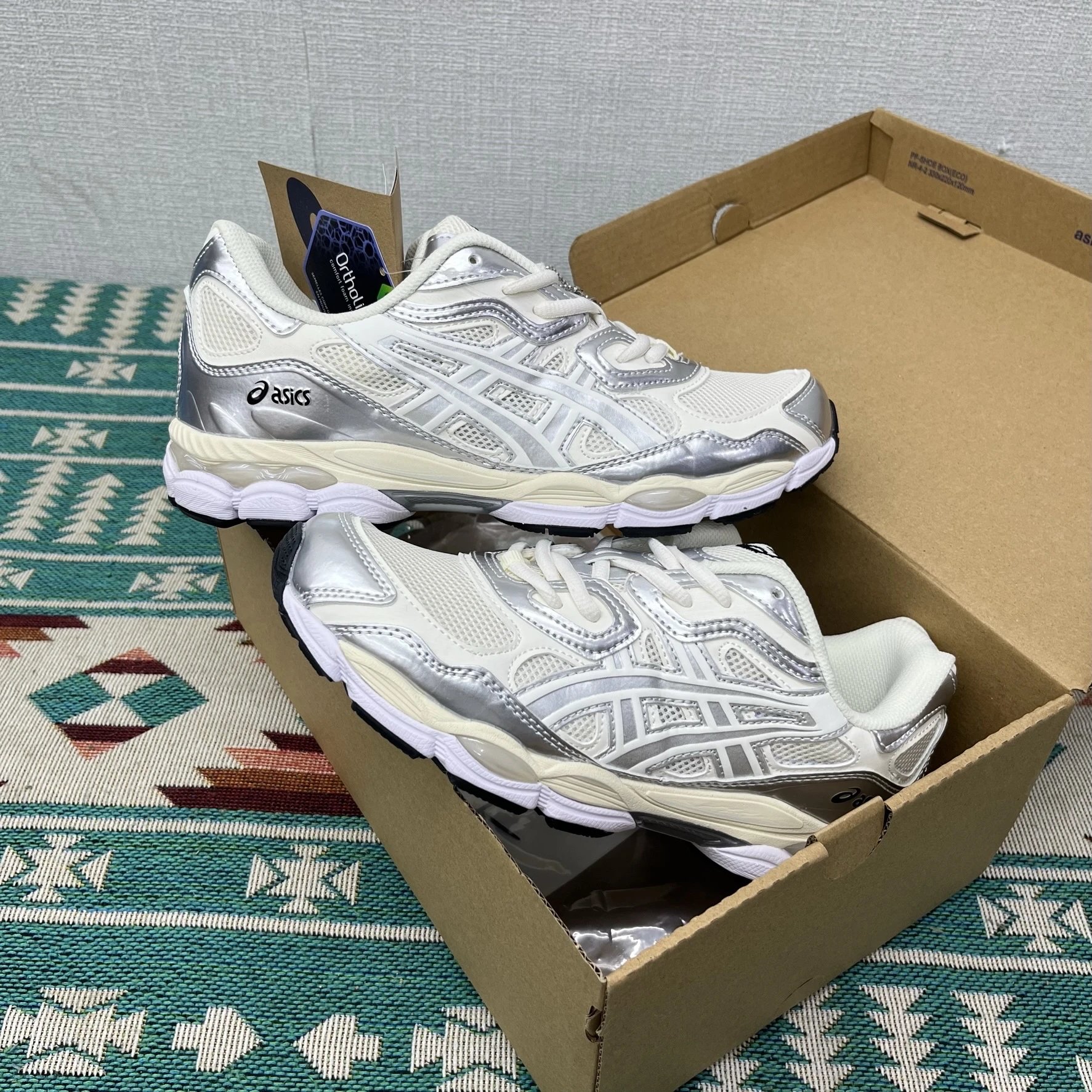 A805-101 Silver Yellow