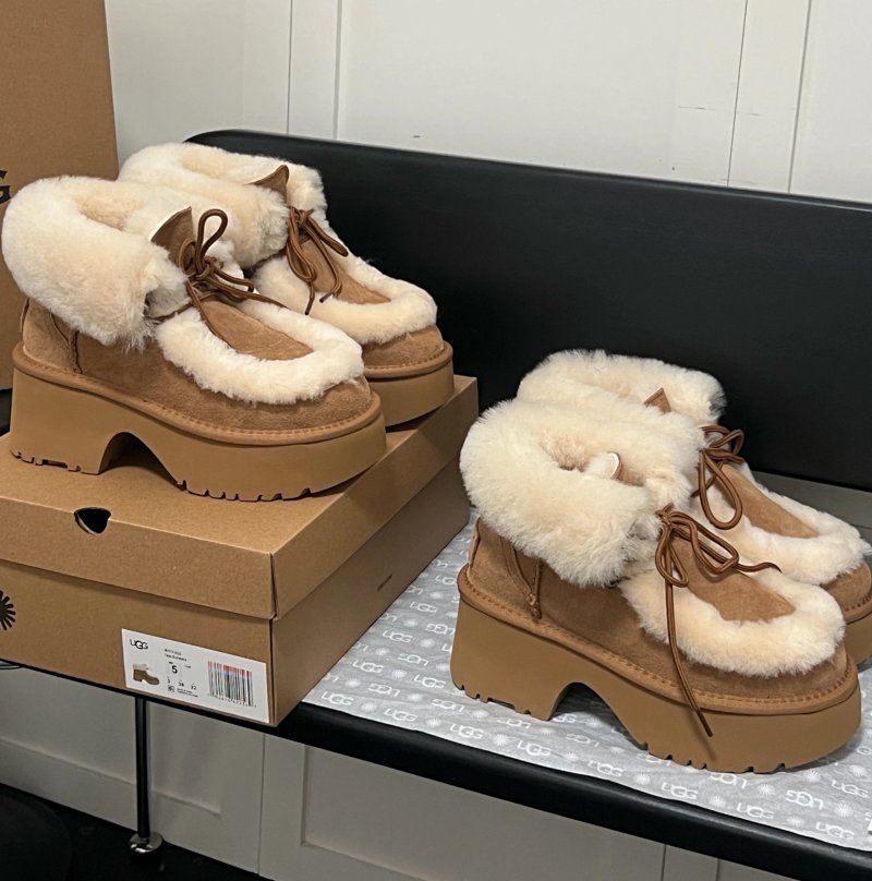 Boots from Xiepu