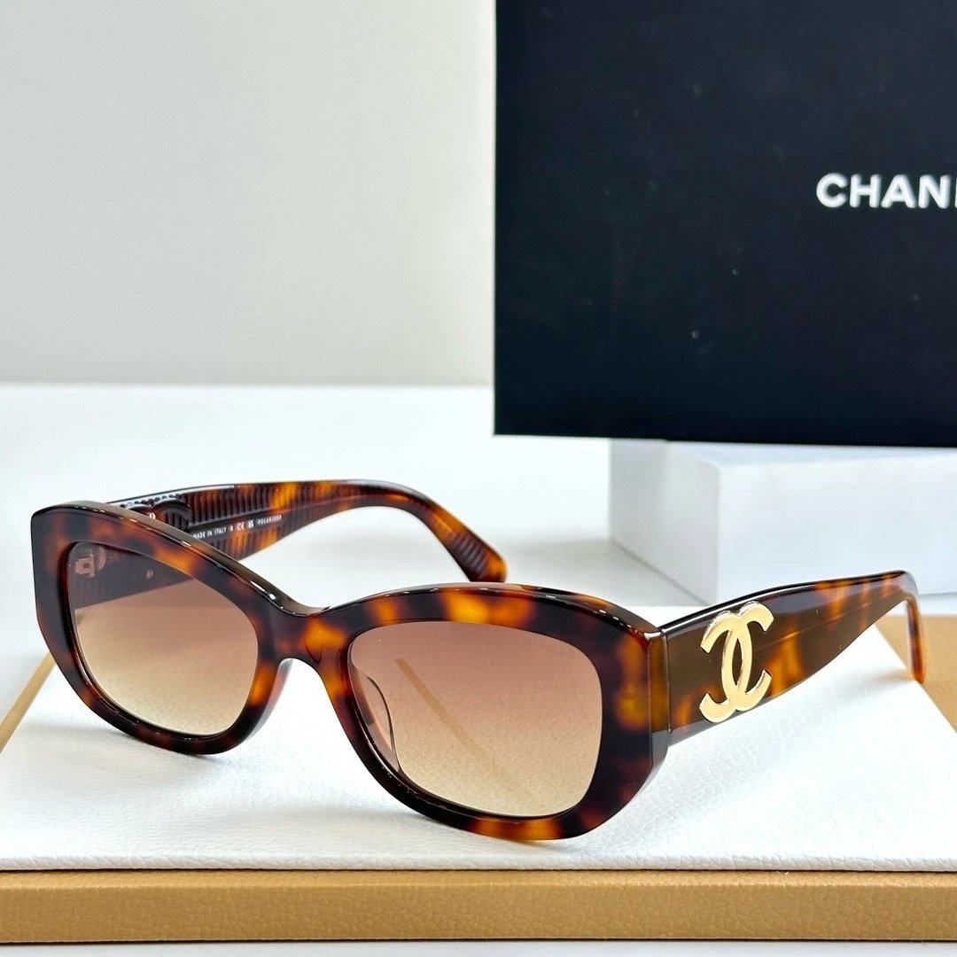 5493 Yellow Tortoiseshell