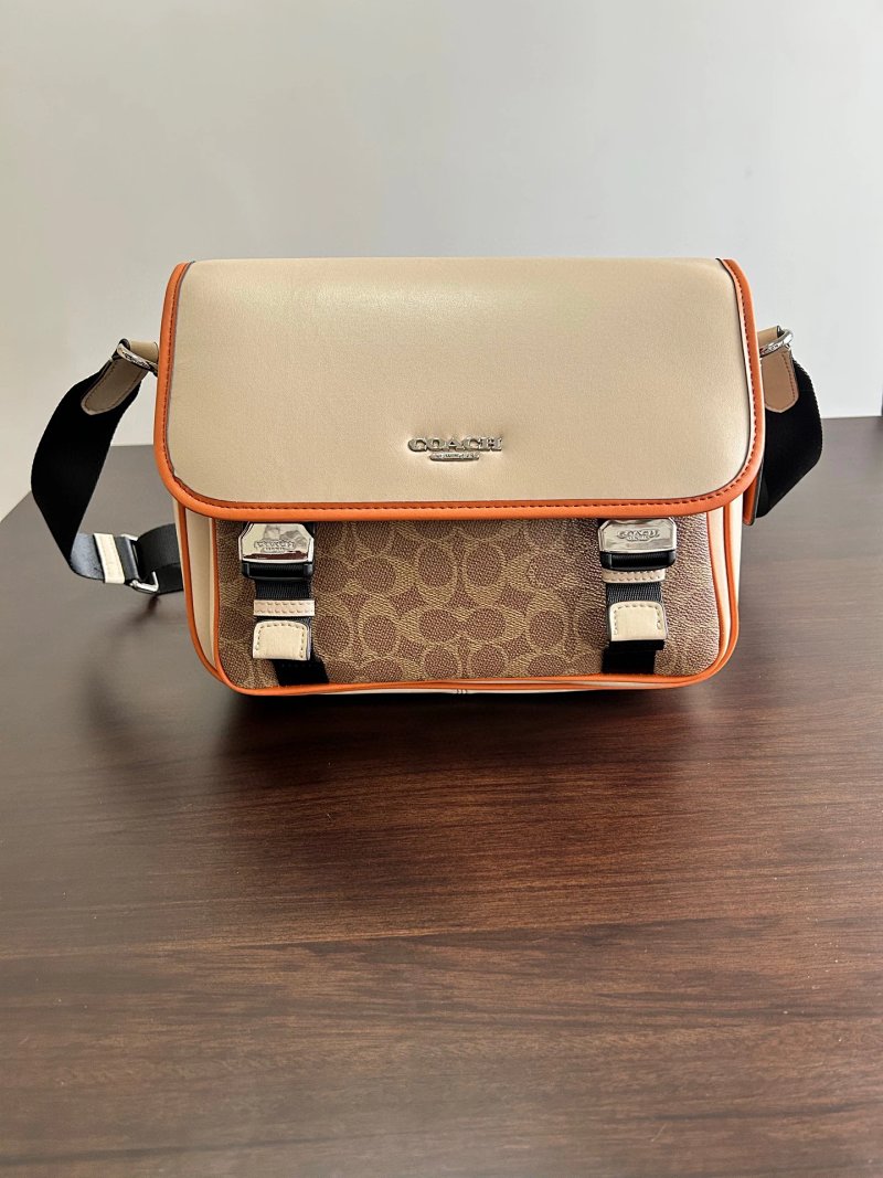 Louis Vuitton messenger bag