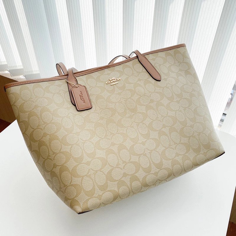 Louis Vuitton tote bag