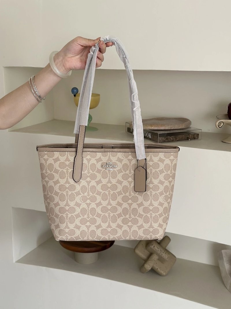 Coach shopping bag