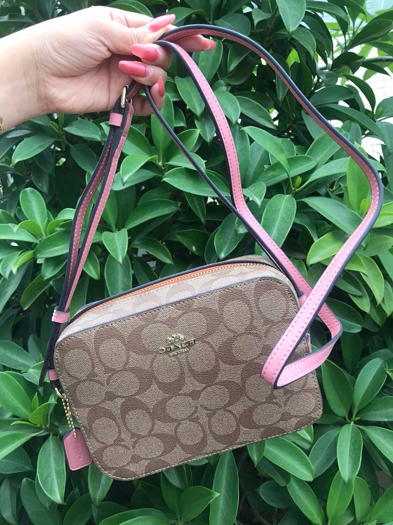Coach C Logo 18 13.5