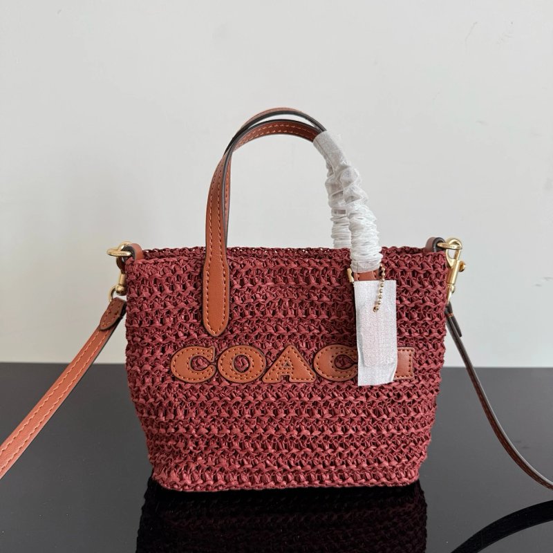 Coach City 15 +