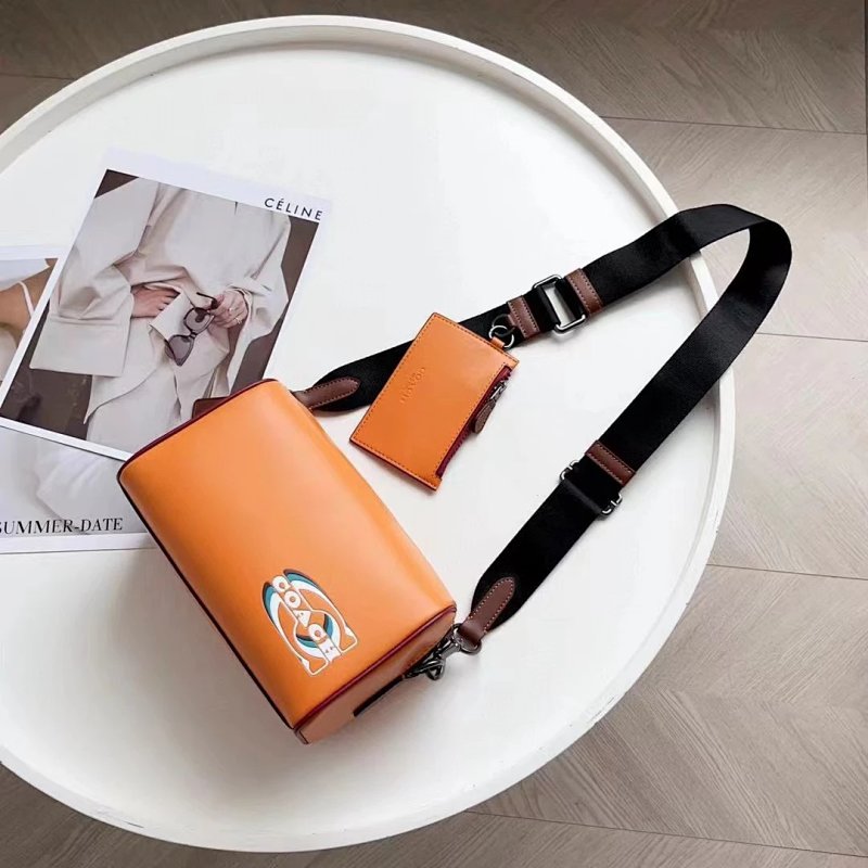 Crossbody bag from Ik