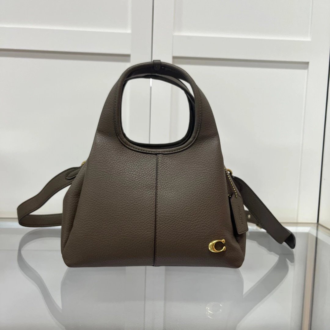 Ms. C's LANA 23 shoulder bag, vegetable basket bag, simple and casual, size: 31 * 22 * 13
