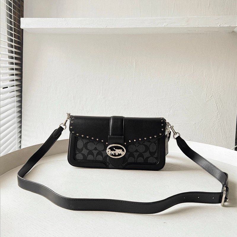 Louis Vuitton C Pvc Logo 26 7 14cm