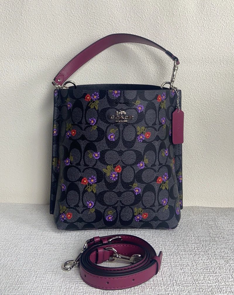 Crossbody bag from Ik